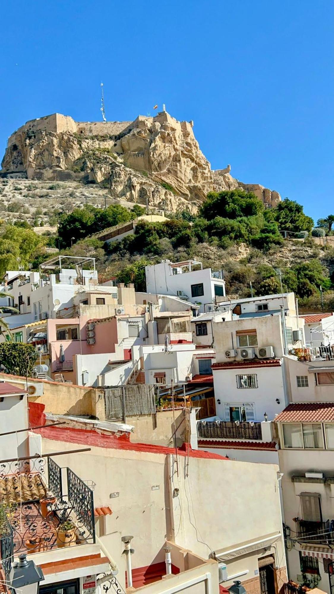 Villa Charming House In The Historic Old Town Alicante Exterior foto